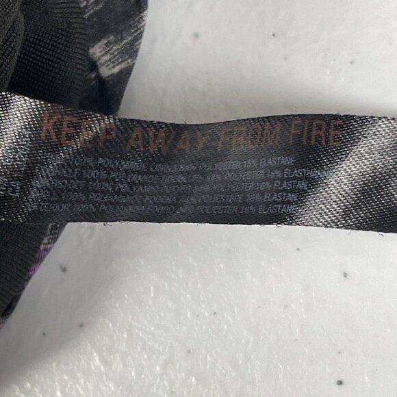 Free People Movement The Way Home Shorts Womens Size Medium Geometric Colorful - Picture 7 of 9